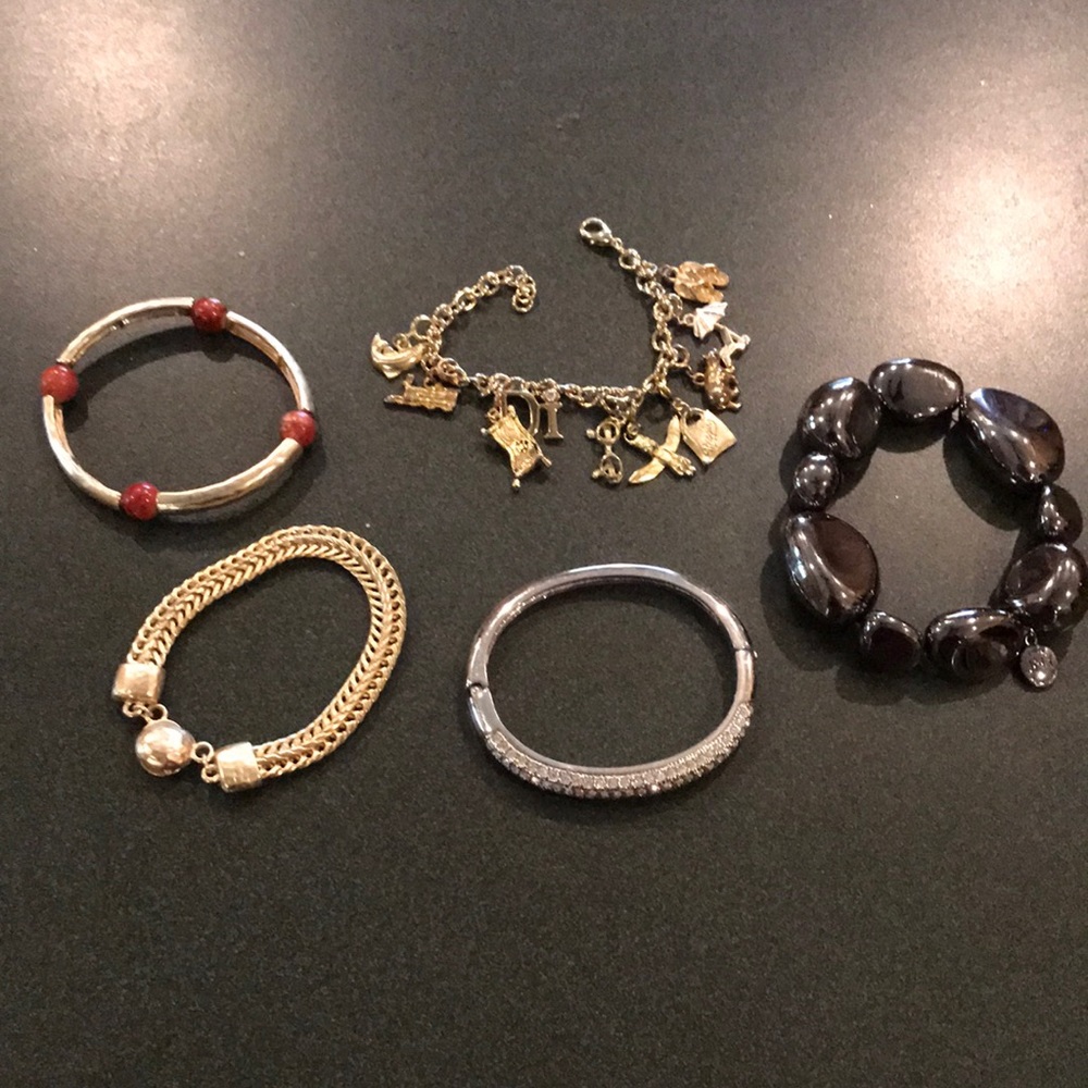 5 fashion bracelets